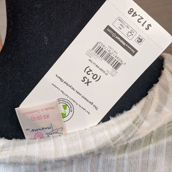 NWT XS super soft sweater secret treasures - Picture 3 of 3